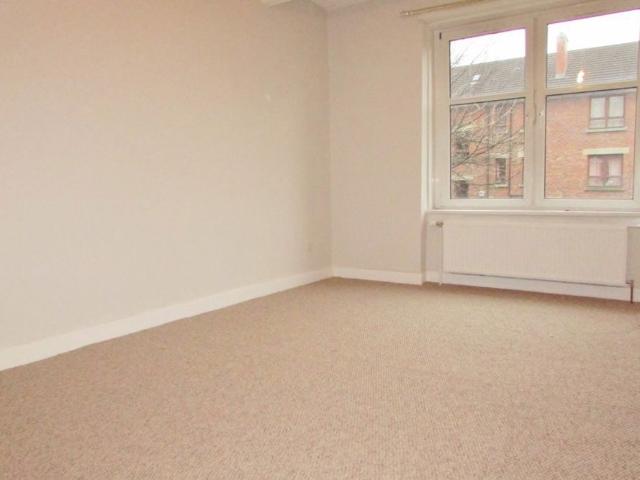 2 Bed Flat