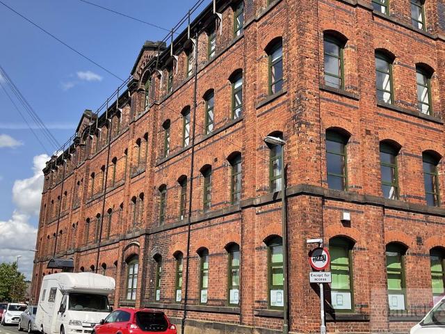 2 bed Flat