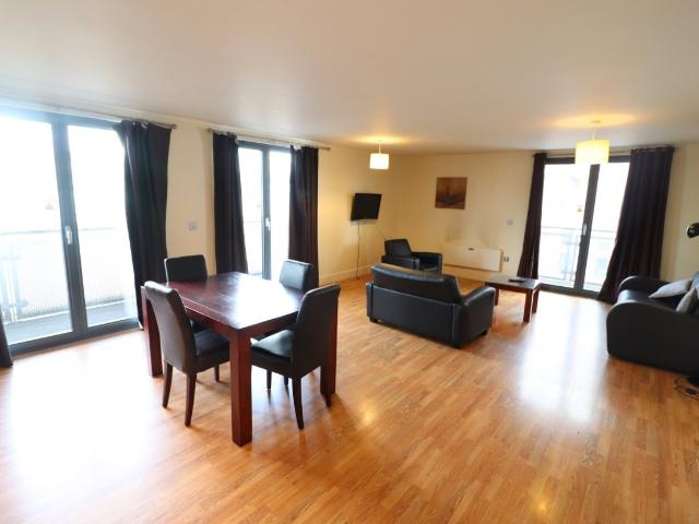 2 bed Flat/Apartment Flat for Rent