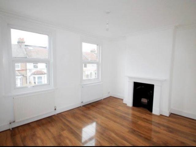 2 Bed Garden House To Let South Norwood SE25