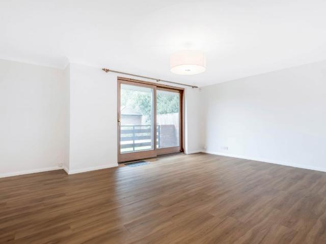 2 bed Ground Floor Flat to Let for rent in Beckenham