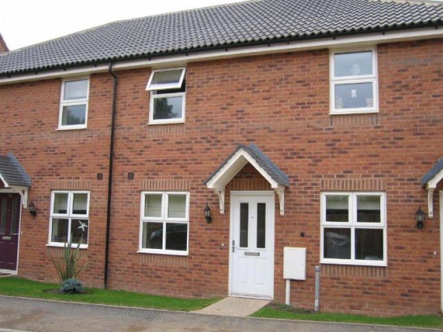 2 BED Ground floor flat To rent