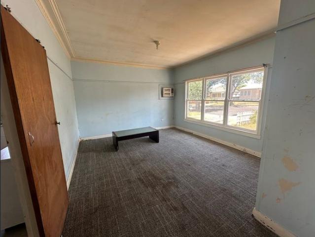 2 BED HOUSE