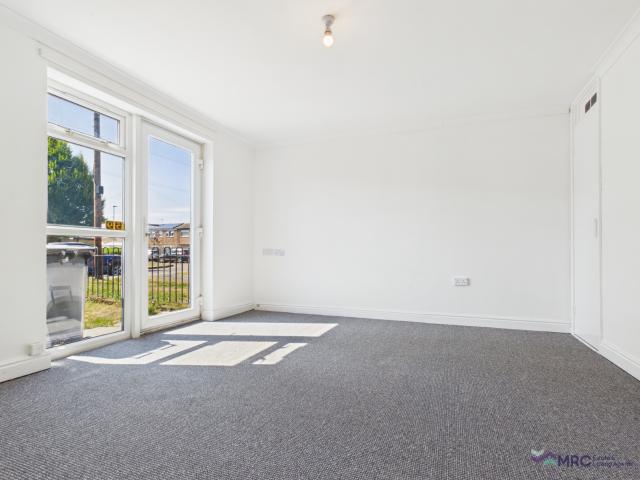 2 Bed House to Let