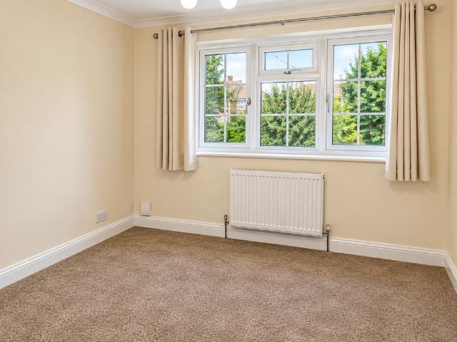 2 bed house to let in York