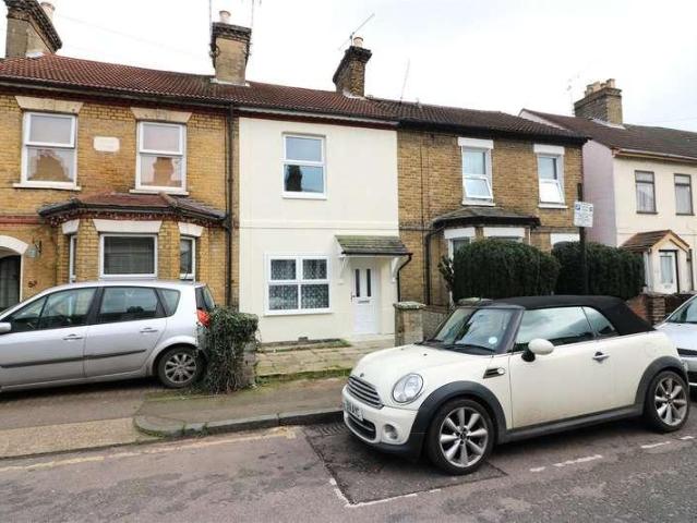 2 bed house to rent