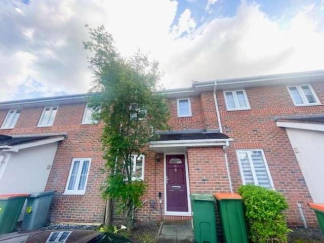 2 bed house to rent