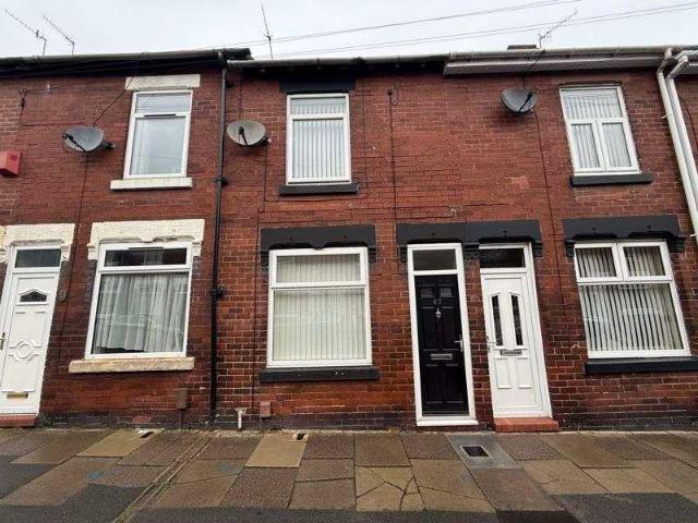 2 bed house to rent