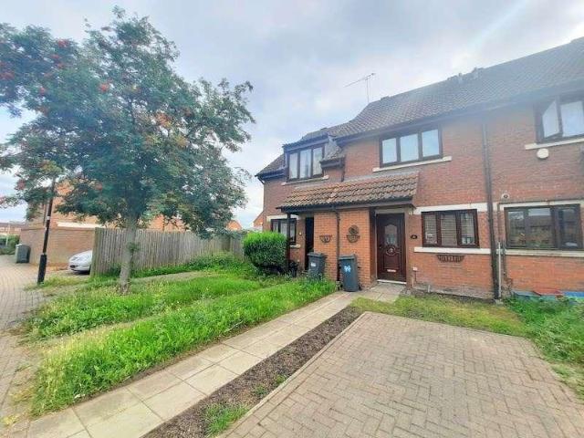 2 bed house to rent