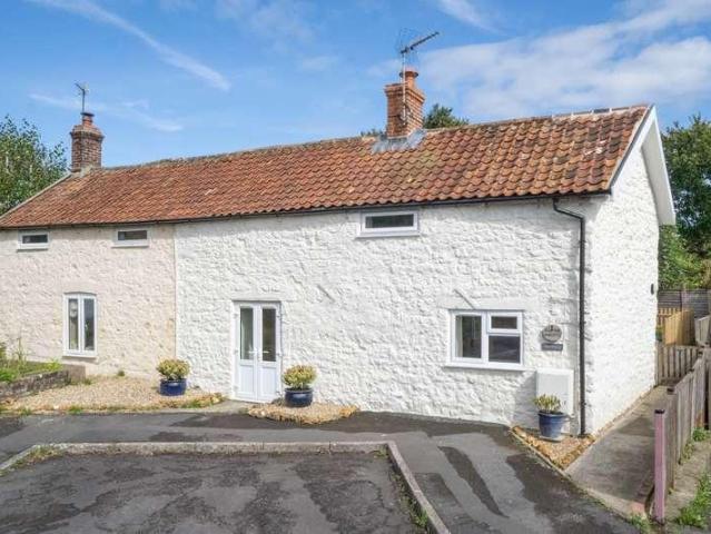 2 bed house to rent
