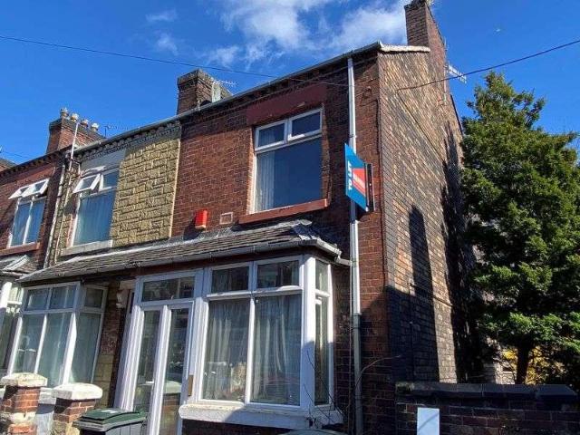 2 bed house to rent