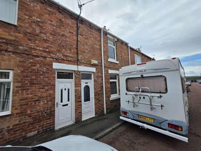 2 bed house to rent