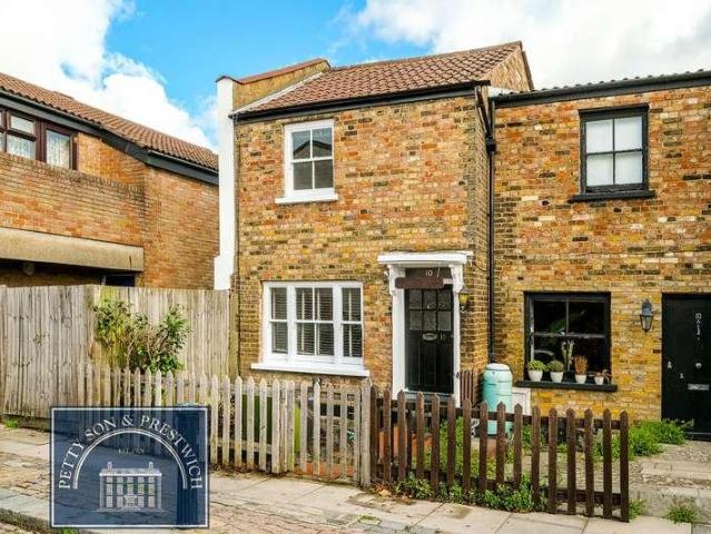 2 bed house to rent