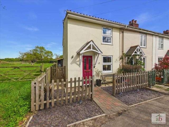 2 bed house to rent