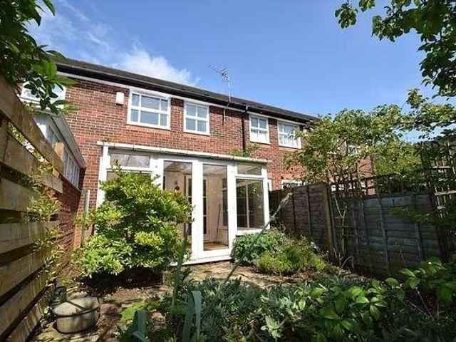 2 bed house to rent
