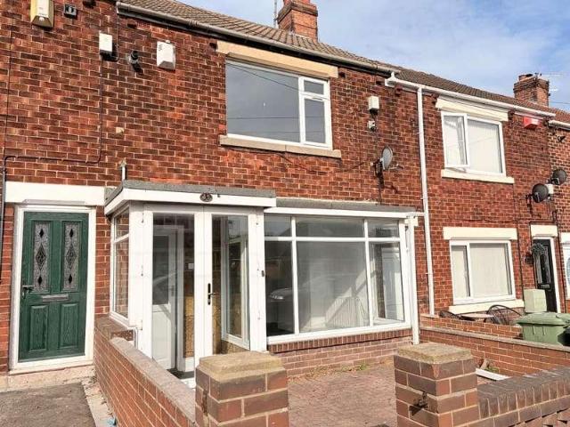 2 bed house to rent