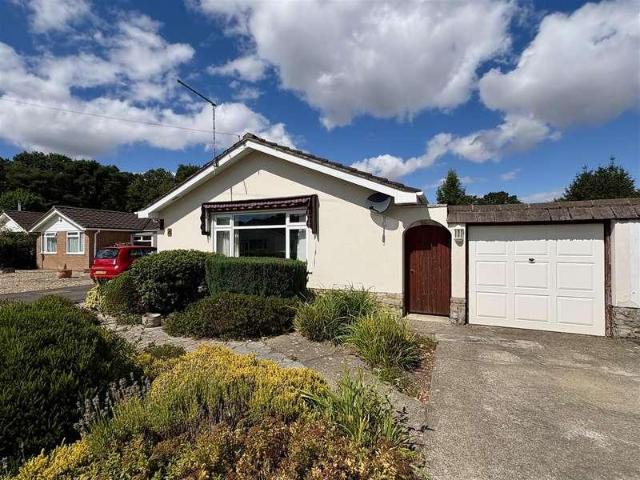 2 bed house to rent