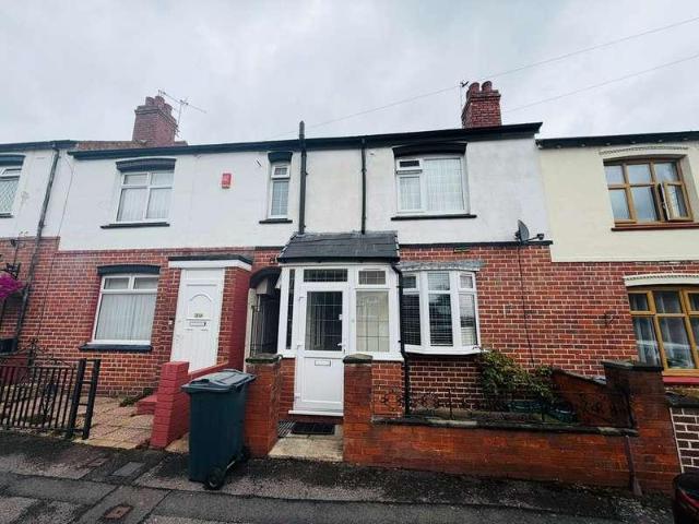 2 bed house to rent