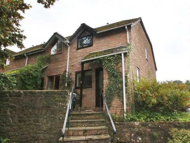 2 bed house to rent
