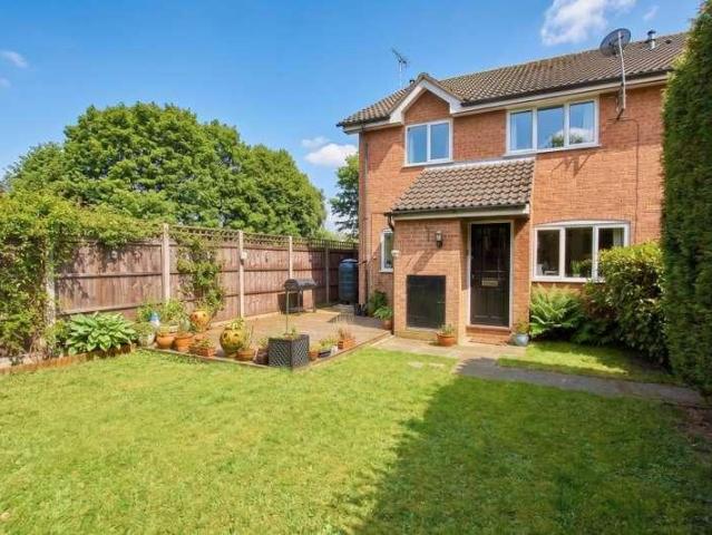 2 bed house to rent