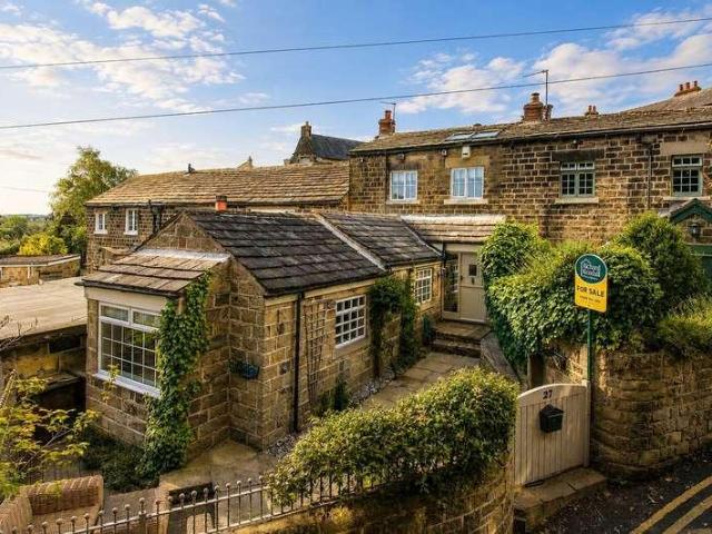 2 bed house to rent