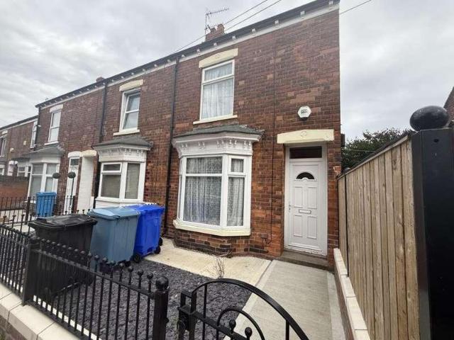 2 bed house to rent