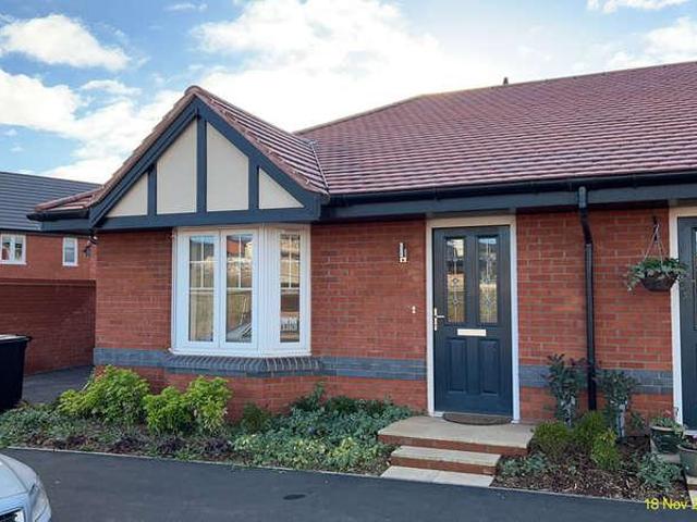 2 bed house to rent