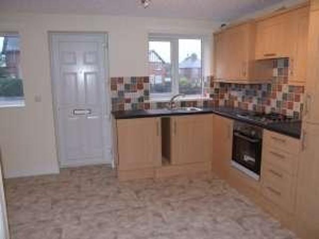 2 bed house to rent