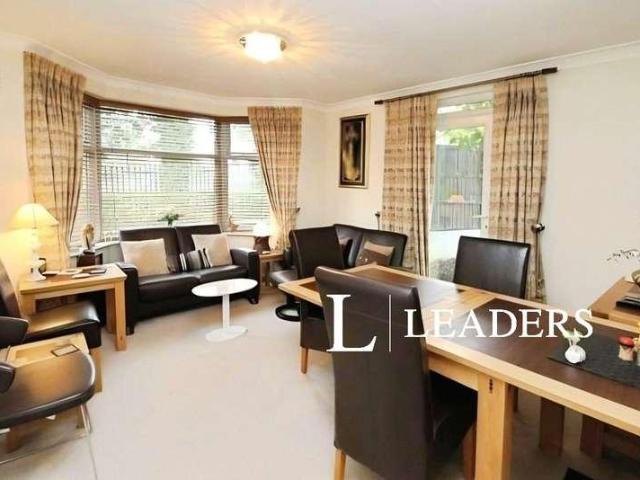 2 bed house to rent