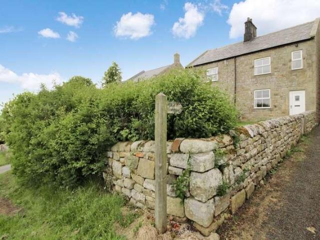 2 bed house to rent