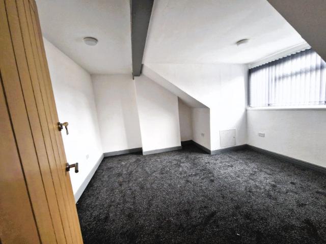 2 Bed House Available to Rent