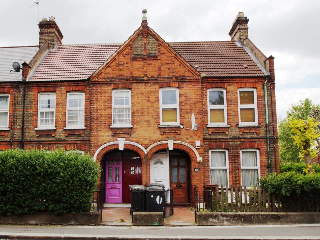 2 Bed House Blackhorse Road London E17