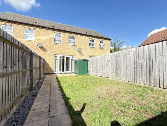 2 bed house for sale
