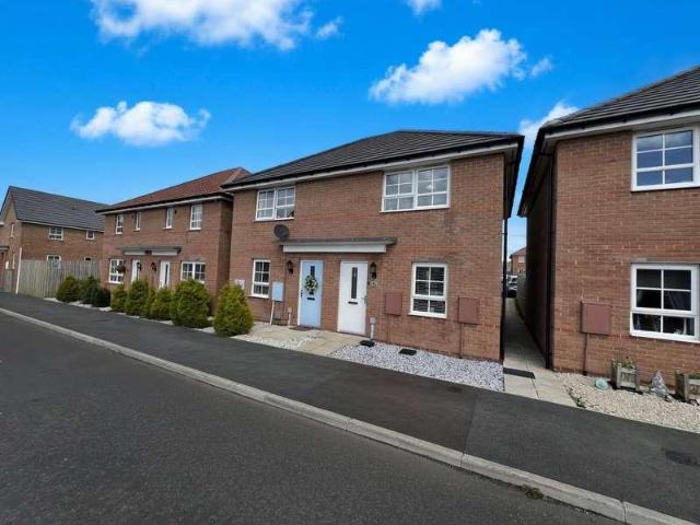 2 bed house for sale