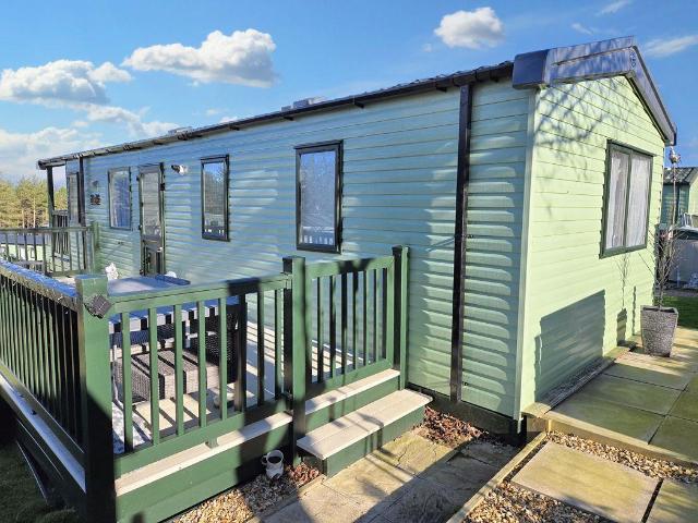 2 bed house for sale
