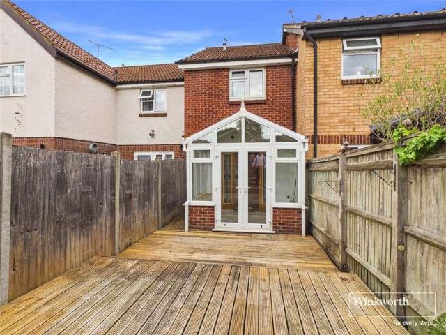 2 bed house for sale