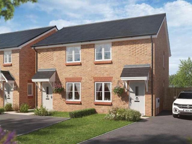 2 bed house for sale