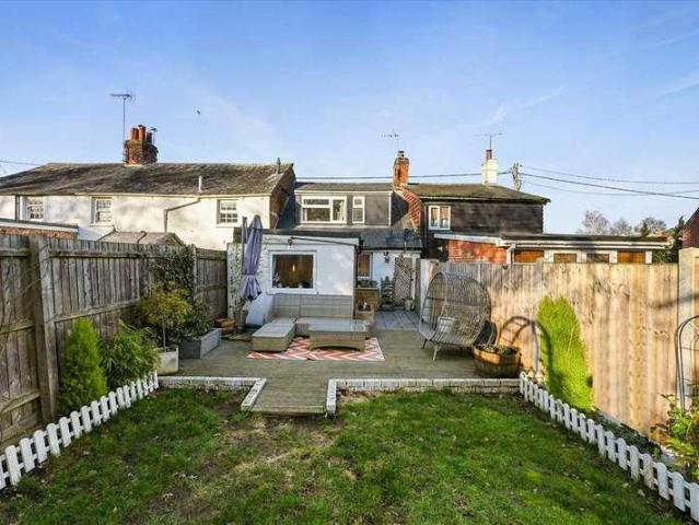 2 bed house for sale