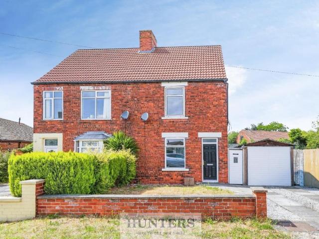 2 bed house for sale