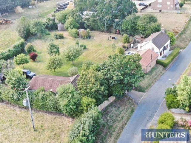 2 bed house for sale