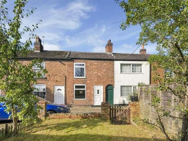 2 bed house for sale
