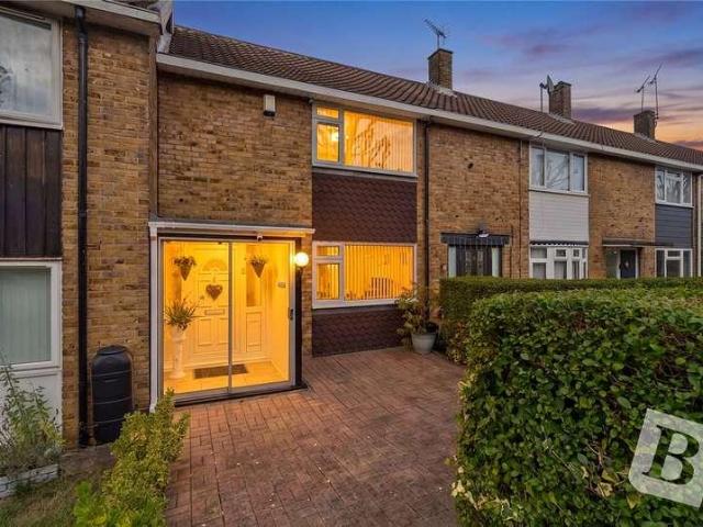 2 bed house for sale