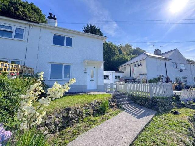 2 bed house for sale