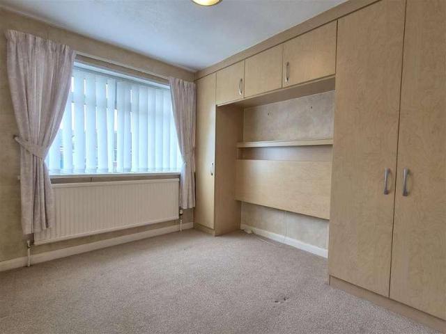 2 bed house for sale
