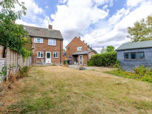 2 bed house for sale