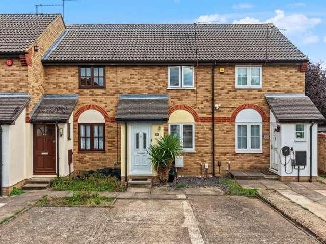 2 bed house for sale