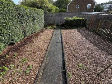 2 bed house for sale