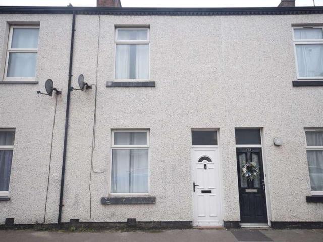 2 bed house for sale