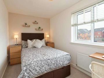 2 bed house for sale