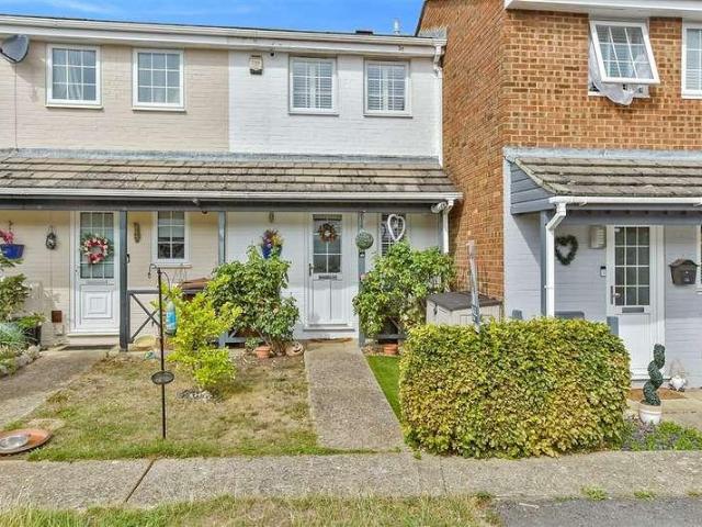 2 bed house for sale